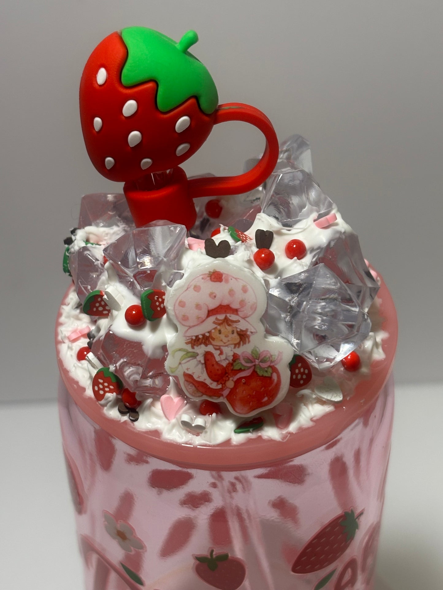 Berry Sundae Sips – Strawberry Shortcake Whipped Tumbler