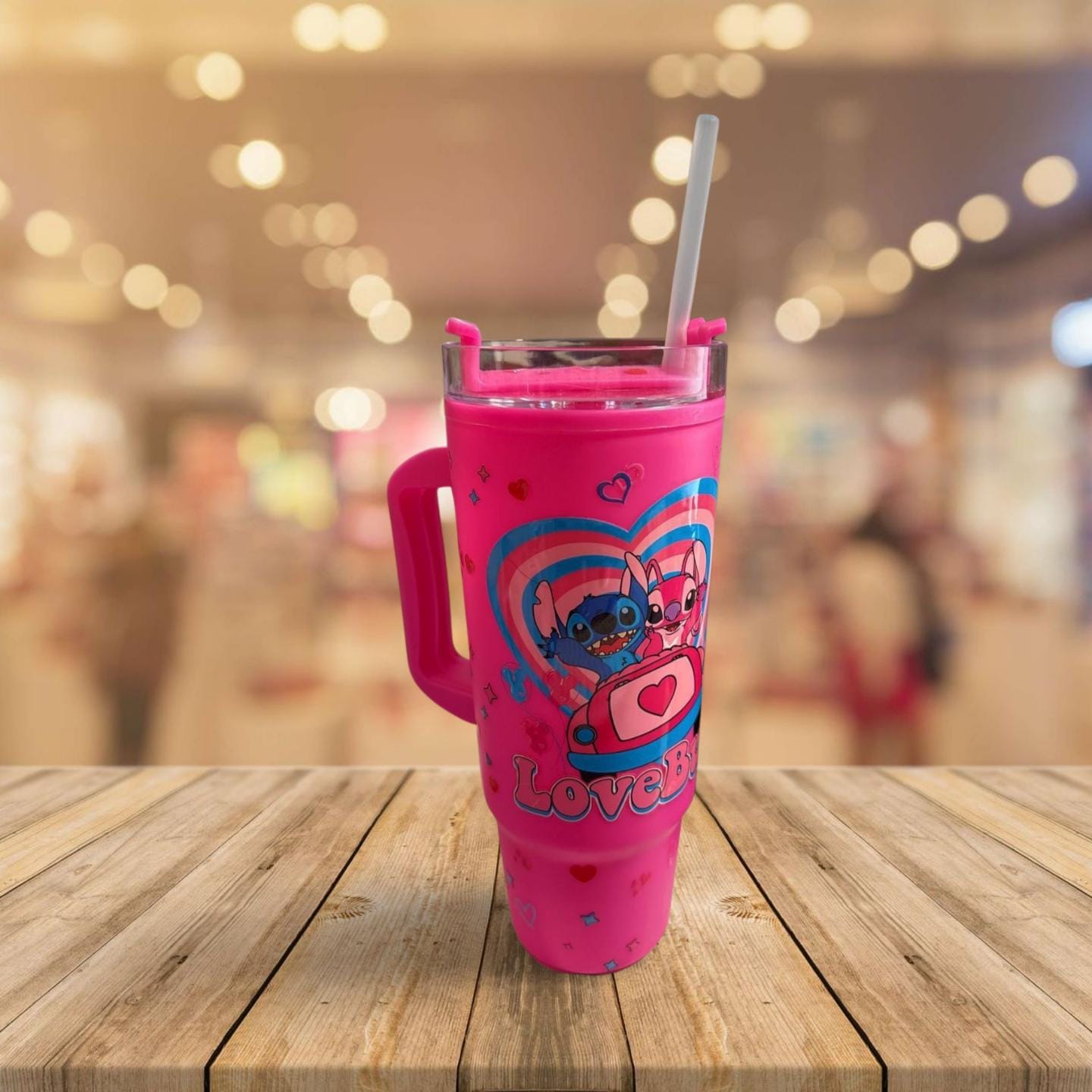 Versatile 20 oz Plastic Tumbler with Handle and Twist Lid - Available in Multiple Colors and Designs